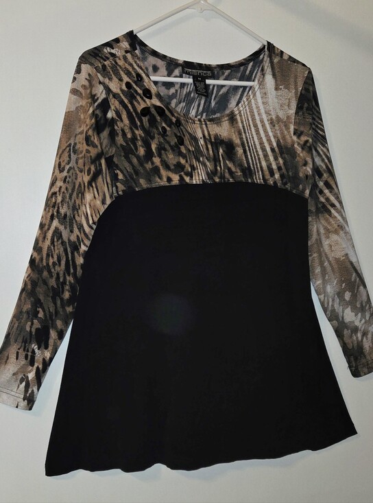 Mishca Tops - Mishca Colorblock/Leopard Tunic Top Women's Size Medium